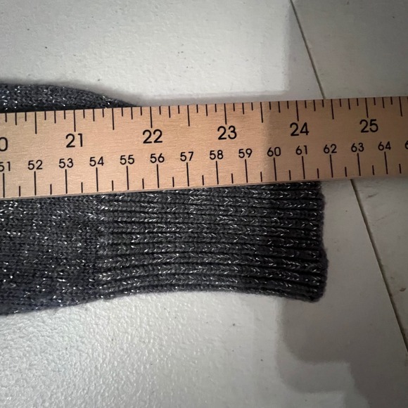 Y2K VICTORIAS SECRET Silver Sparkle Knit Cardigan Sweater Long Sleeve Pockets S - Picture 8 of 11